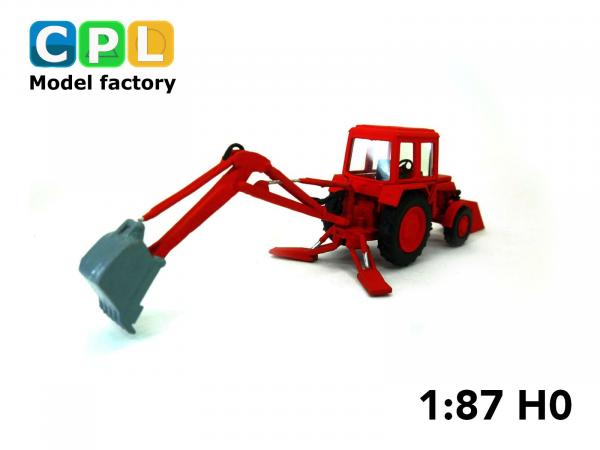 Traktorbagger MTS-82 Frontlader – rot Arbeitsstellung Arm unten